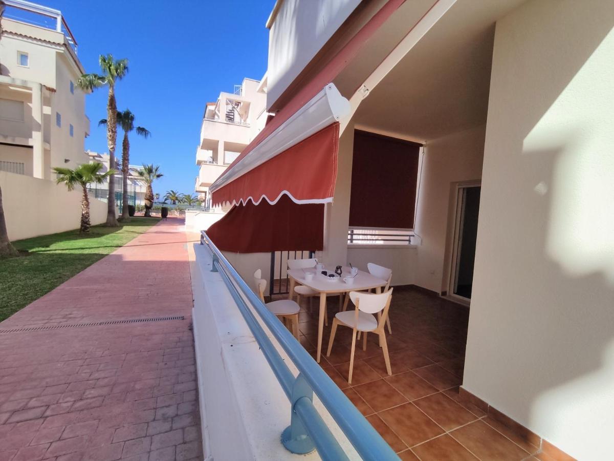 Bajo Con Terraza En Urbanizacion Familiar - Arenas Albert Villas Alcossebre Esterno foto